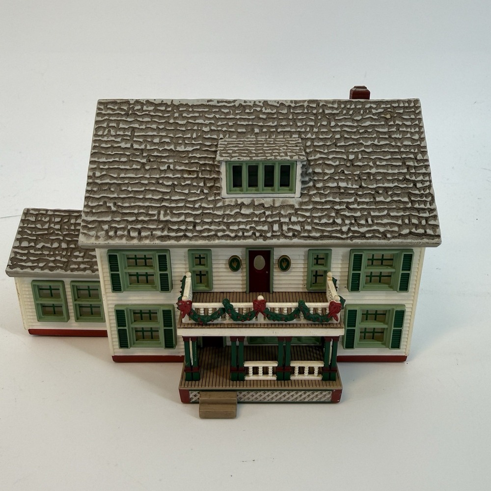 Hallmark Sarah's Maine Home 1994 Sarah Plain And Tall‎ Collection Decorative